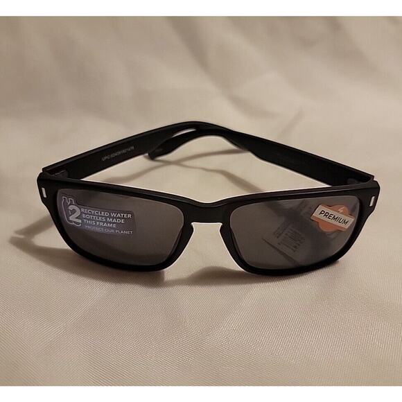 Piranha Lance Eco-Pact Recycled Premium Sunglasses Style # 62147 - Picture 5 of 5